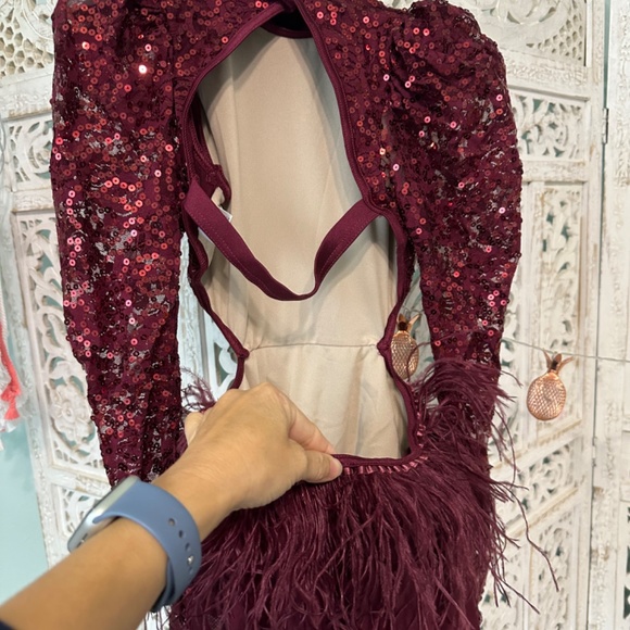 Trouble - Picture 2 of 4